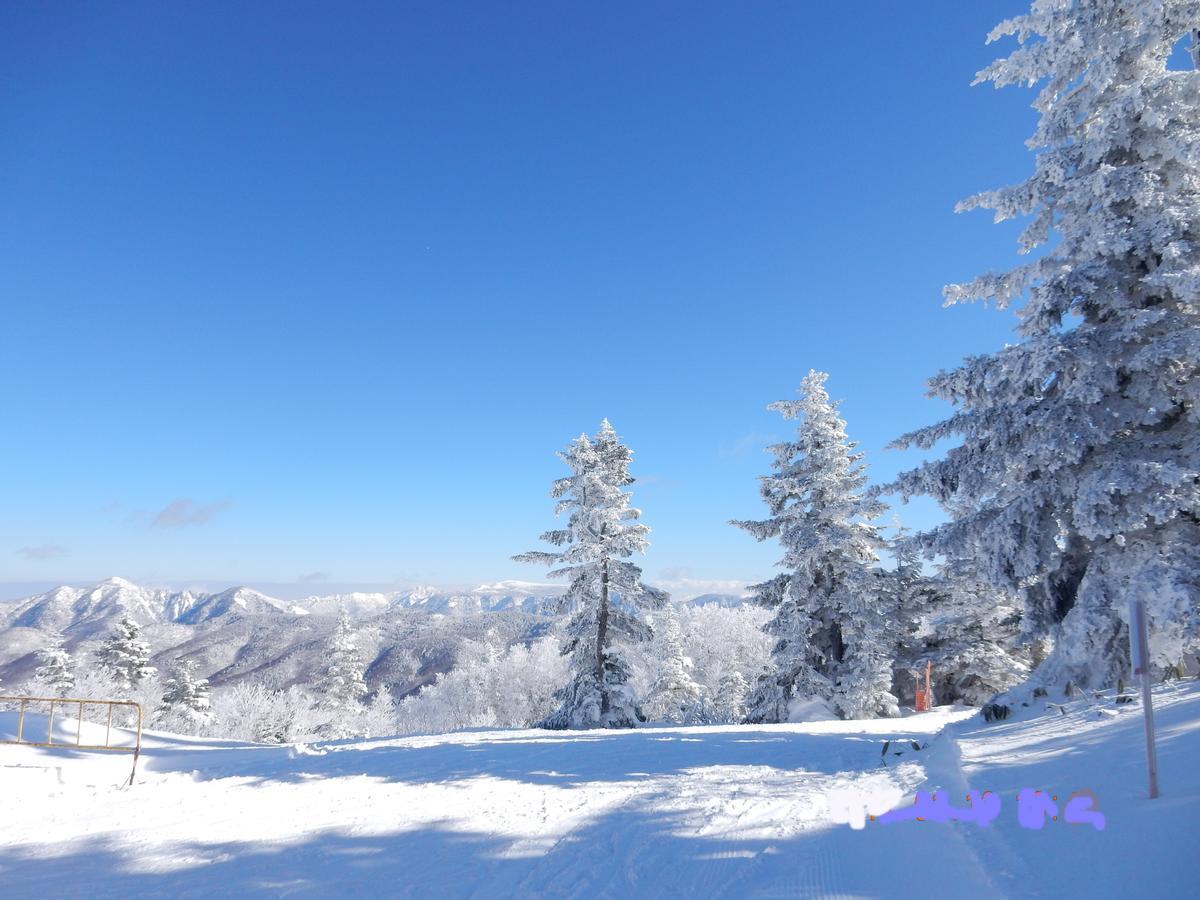 Hotel Sunny Shiga Яманути Экстерьер фото