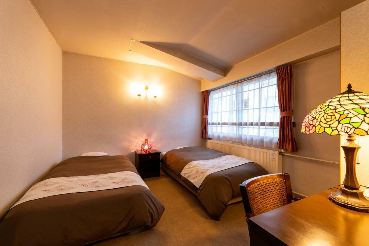 Hotel Sunny Shiga Яманути Экстерьер фото