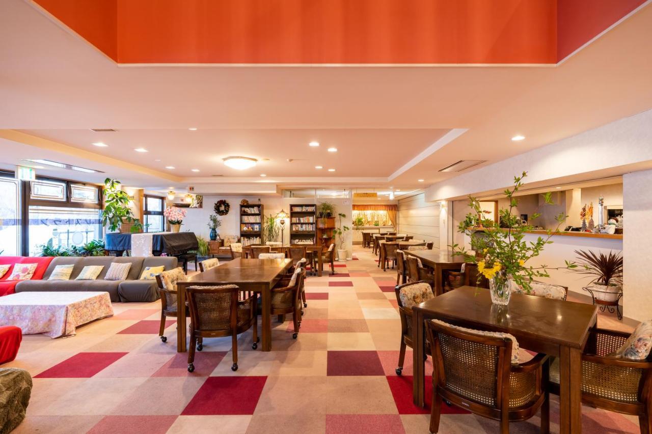 Hotel Sunny Shiga Яманути Экстерьер фото